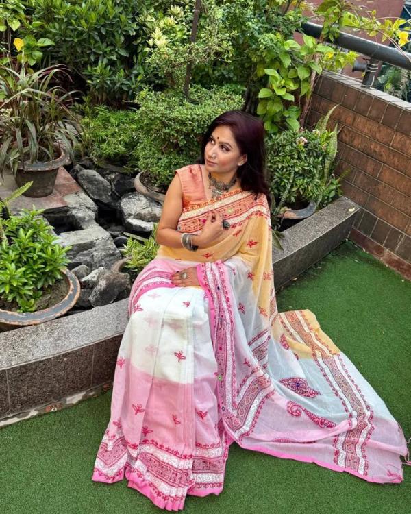 বসন্তের রোদ্দুর কোটা শাড়ি
