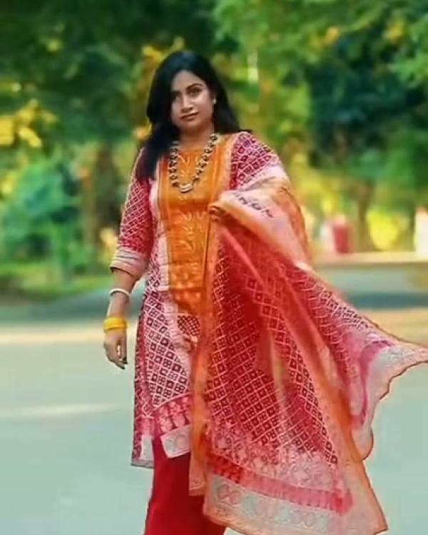 লাল কমলা কুর্তা সেট